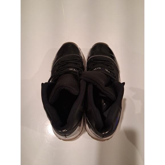 Air Jordan 11 Retro \